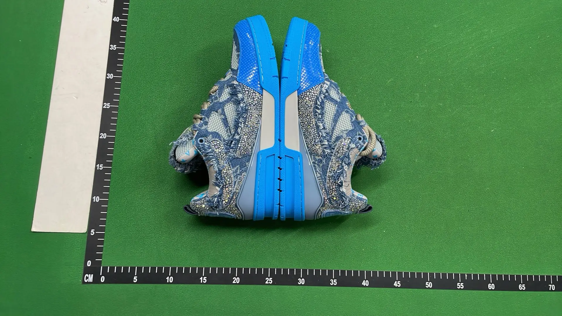 1:1 Batch LOUIS VUITTON shoes-1  in the Best OopBuy Spreadsheet QC photos