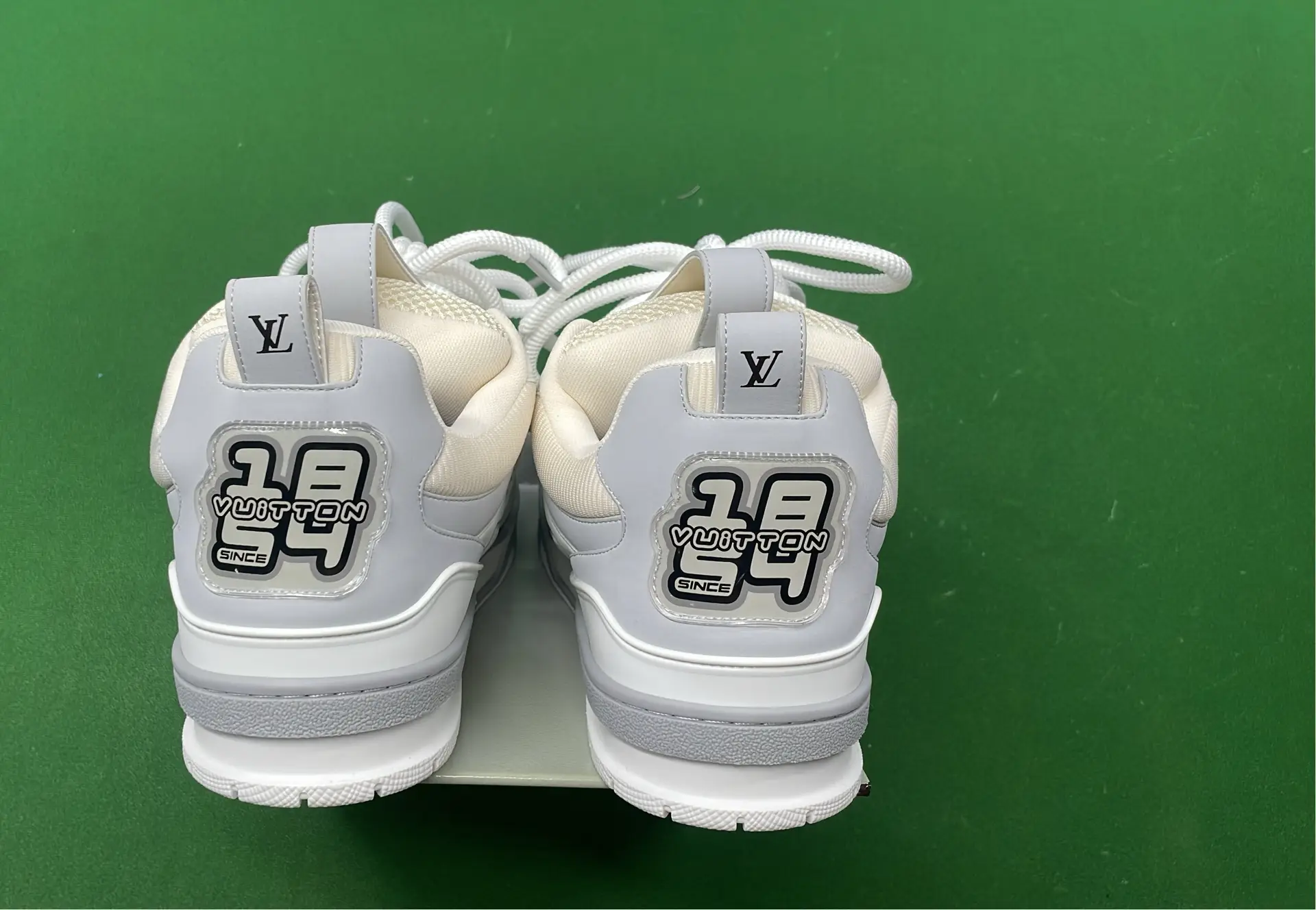 1:1 Batch LOUIS VUITTON shoes-1  in the Best OopBuy Spreadsheet QC photos