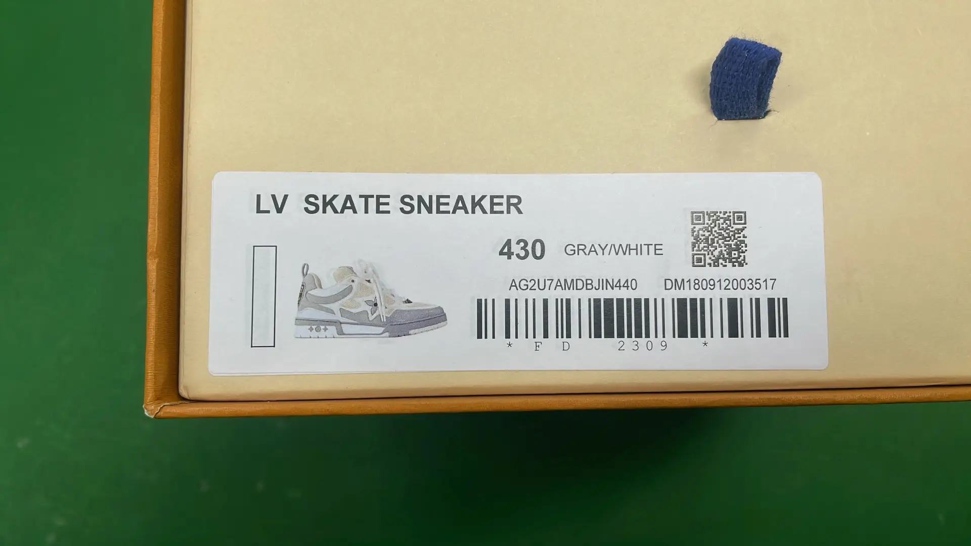 1:1 Batch LOUIS VUITTON shoes-1  in the Best OopBuy Spreadsheet QC photos