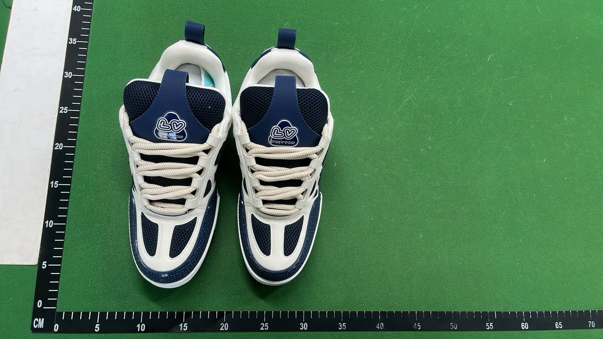 1:1 Batch LOUIS VUITTON shoes-1  in the Best OopBuy Spreadsheet QC photos