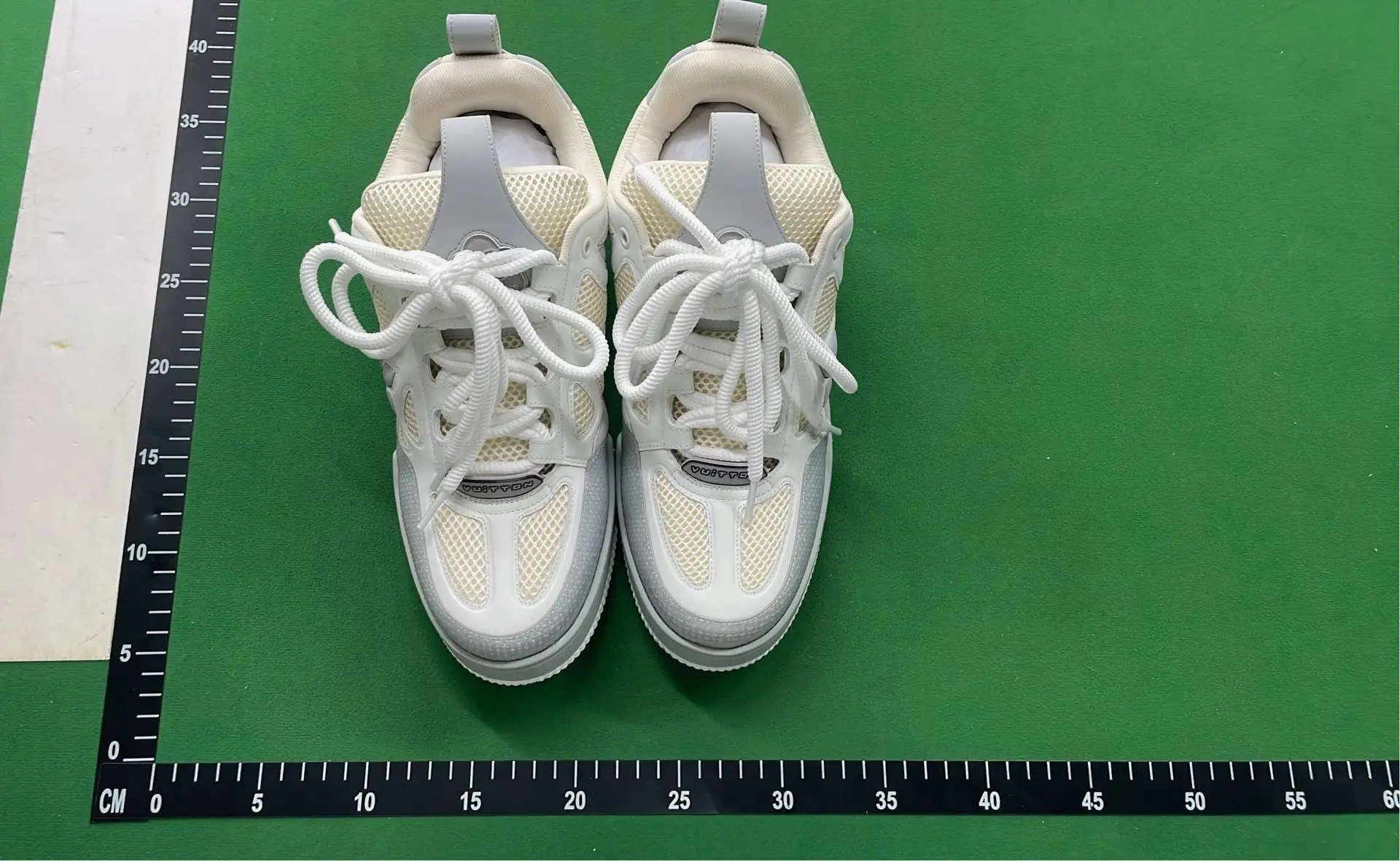 1:1 Batch LOUIS VUITTON shoes-1  in the Best OopBuy Spreadsheet QC photos