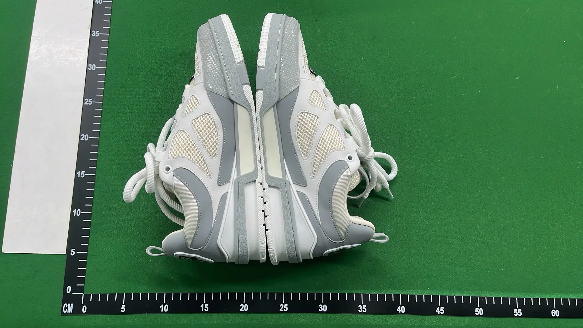 1:1 Batch LOUIS VUITTON shoes-1  in the Best OopBuy Spreadsheet QC photos