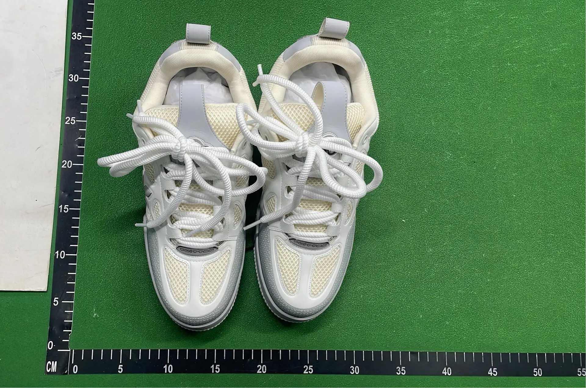 1:1 Batch LOUIS VUITTON shoes-1  in the Best OopBuy Spreadsheet QC photos