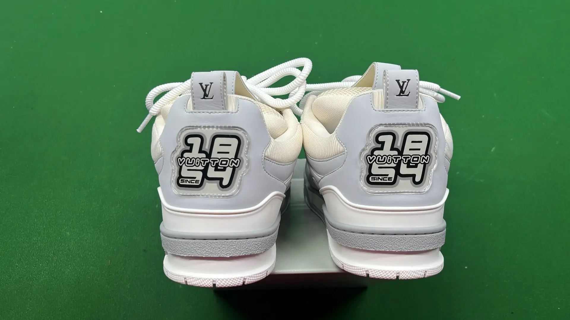 1:1 Batch LOUIS VUITTON shoes-1  in the Best OopBuy Spreadsheet QC photos