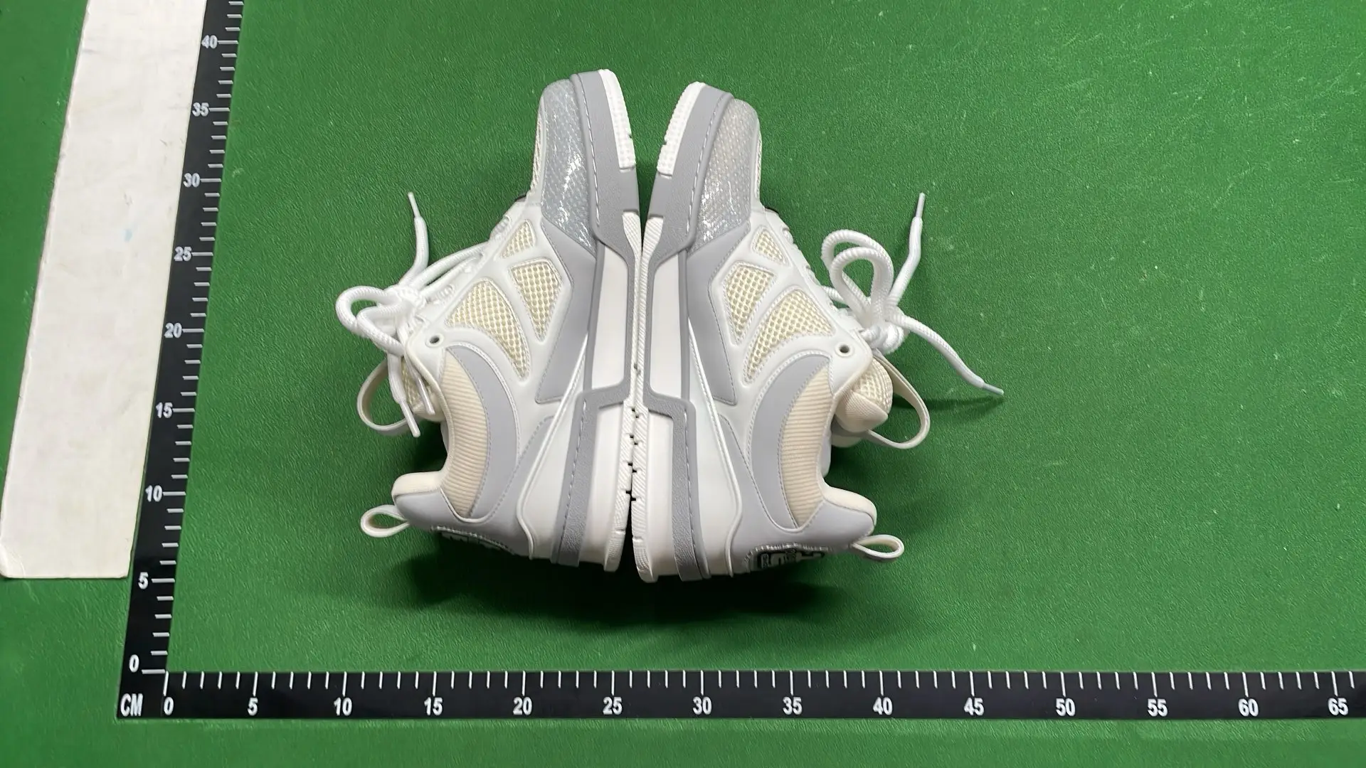 1:1 Batch LOUIS VUITTON shoes-1  in the Best OopBuy Spreadsheet QC photos