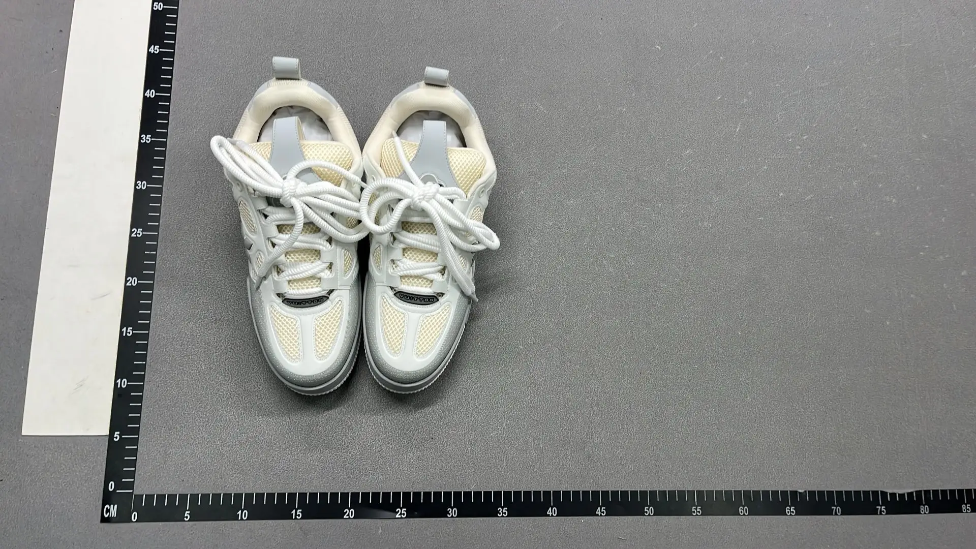 1:1 Batch LOUIS VUITTON shoes-1  in the Best OopBuy Spreadsheet QC photos