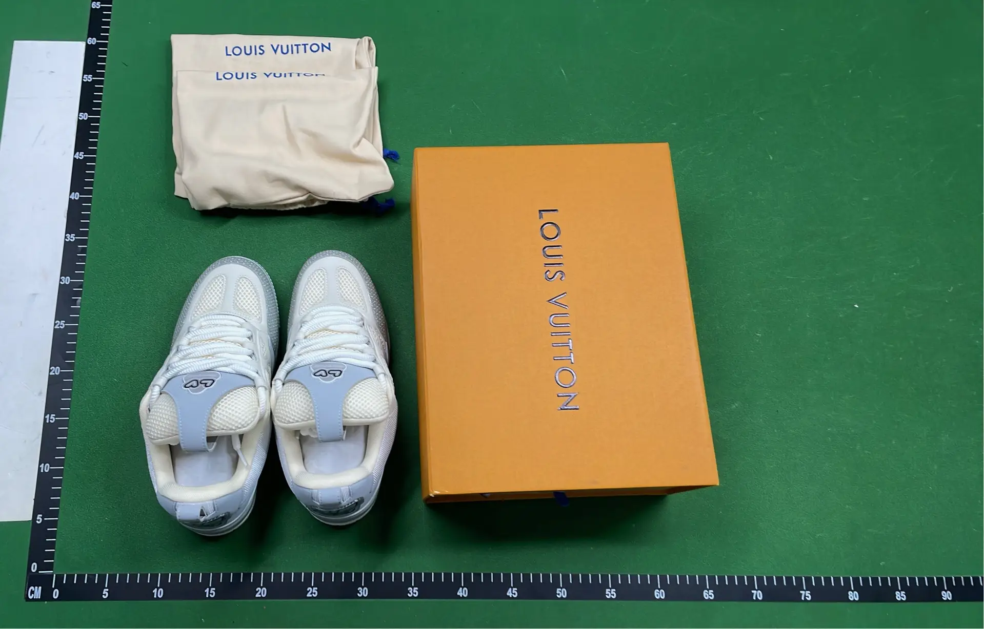 1:1 Batch LOUIS VUITTON shoes-1  in the Best OopBuy Spreadsheet QC photos