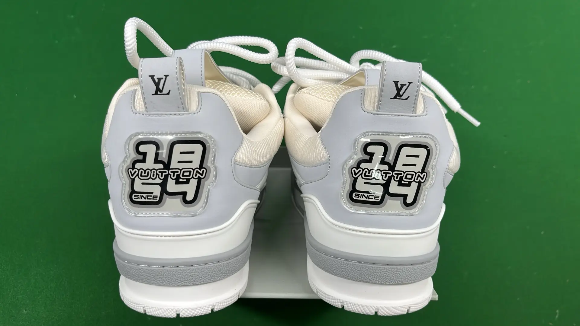 1:1 Batch LOUIS VUITTON shoes-1  in the Best OopBuy Spreadsheet QC photos