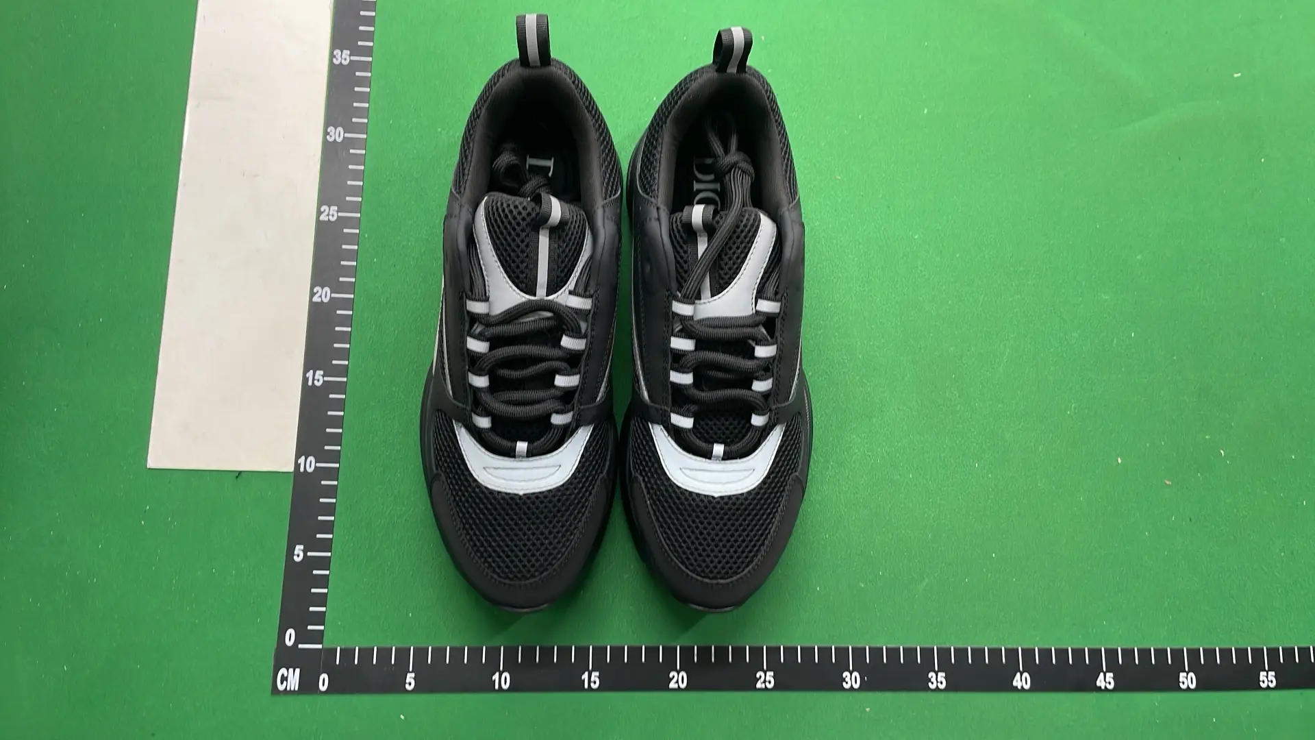 1:1 Batch DIOR B22 Shoes-1  in the Best OopBuy Spreadsheet QC photos