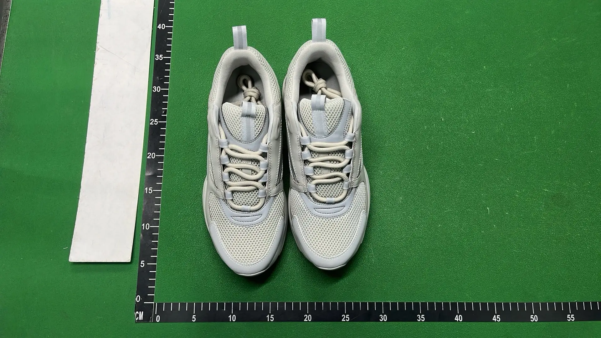 1:1 Batch DIOR B22 Shoes-1  in the Best OopBuy Spreadsheet QC photos