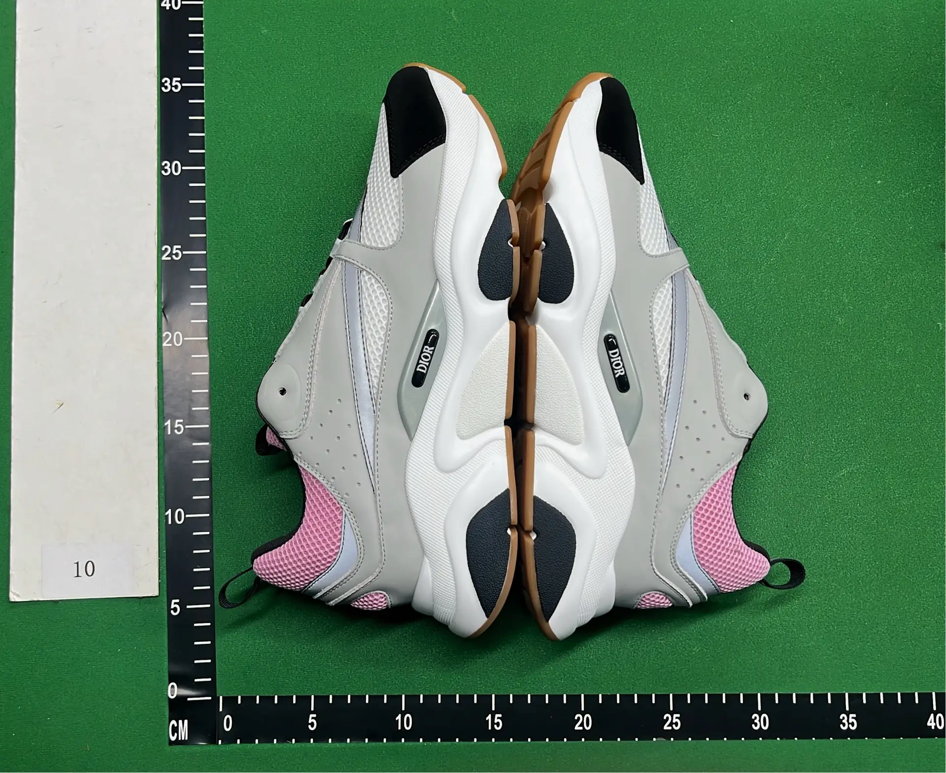 1:1 Batch DIOR B22 Shoes-1  in the Best OopBuy Spreadsheet QC photos
