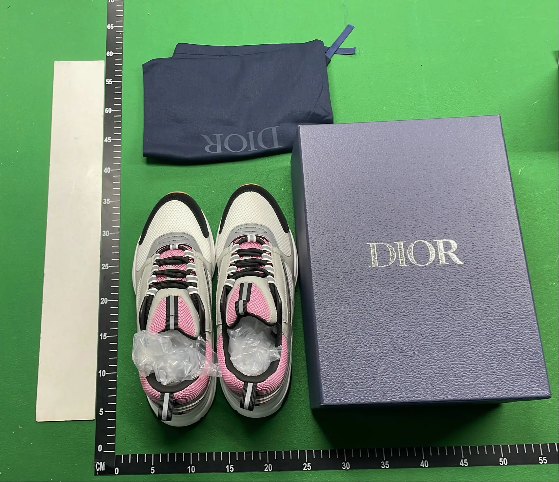 1:1 Batch DIOR B22 Shoes-1  in the Best OopBuy Spreadsheet QC photos