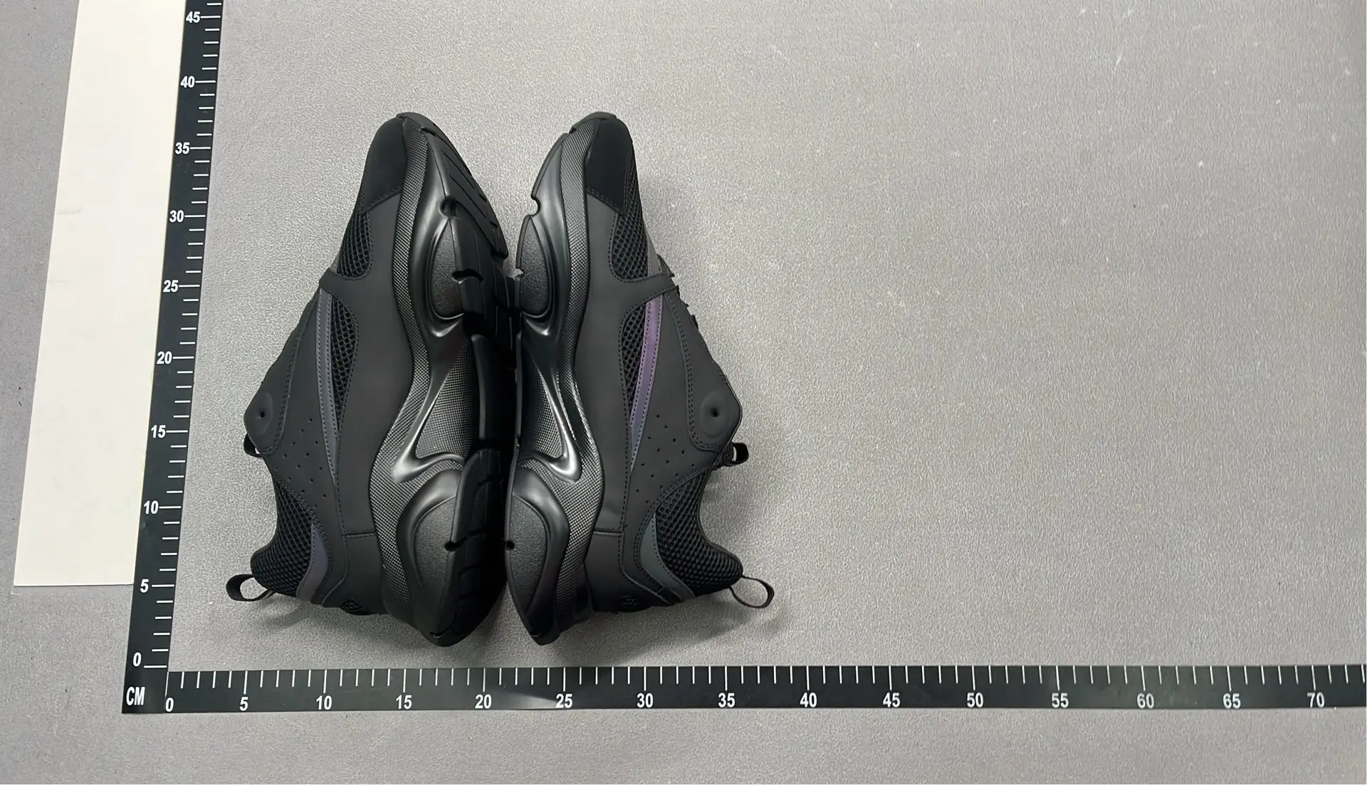 1:1 Batch DIOR B22 Shoes-1  in the Best OopBuy Spreadsheet QC photos