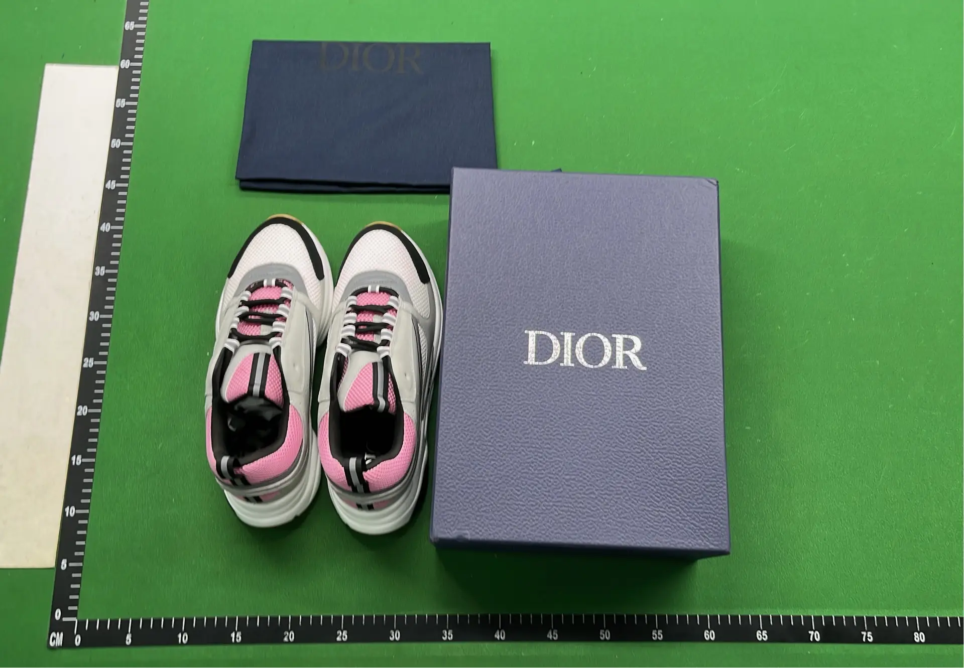 1:1 Batch DIOR B22 Shoes-1  in the Best OopBuy Spreadsheet QC photos