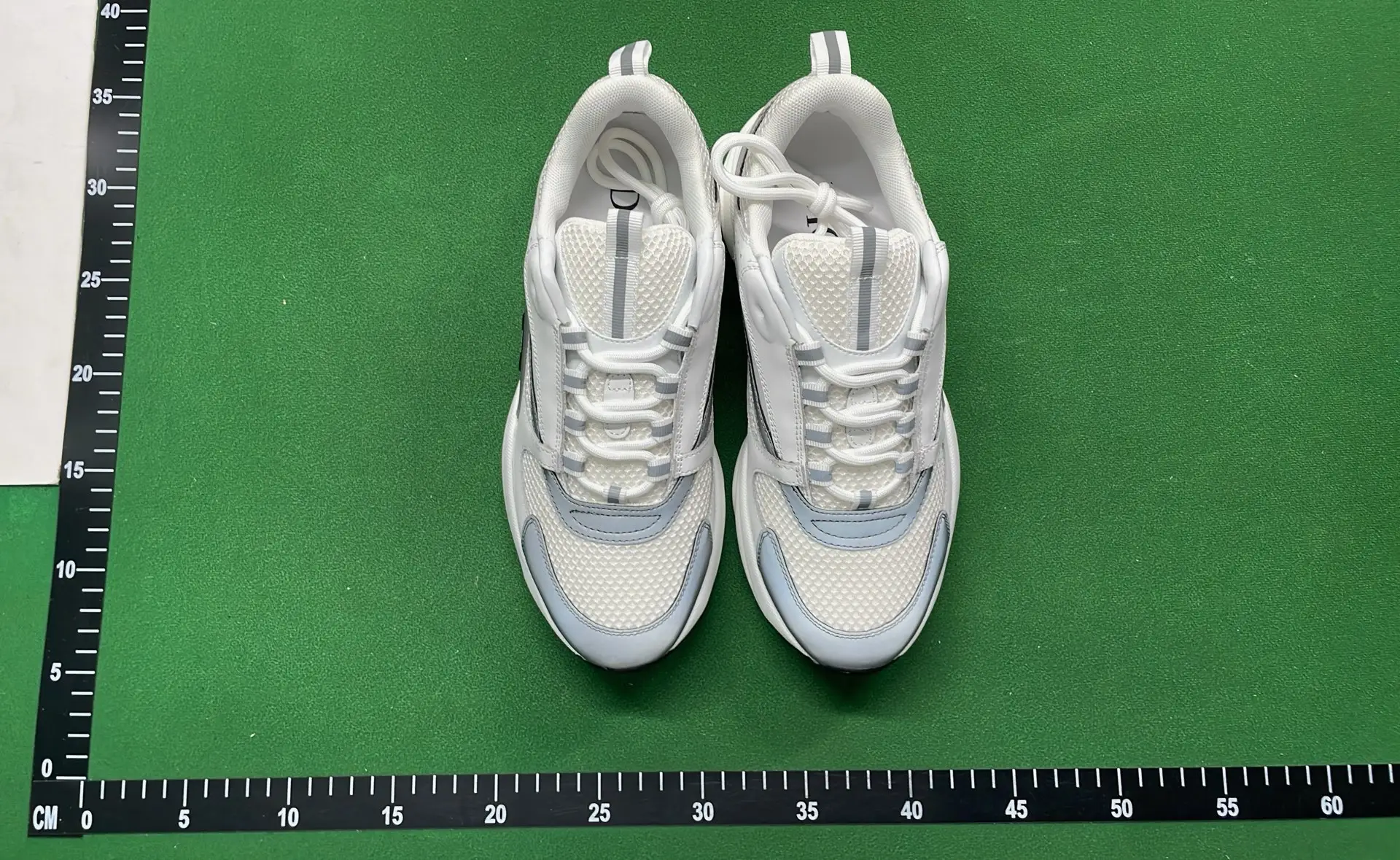 1:1 Batch DIOR B22 Shoes-1  in the Best OopBuy Spreadsheet QC photos