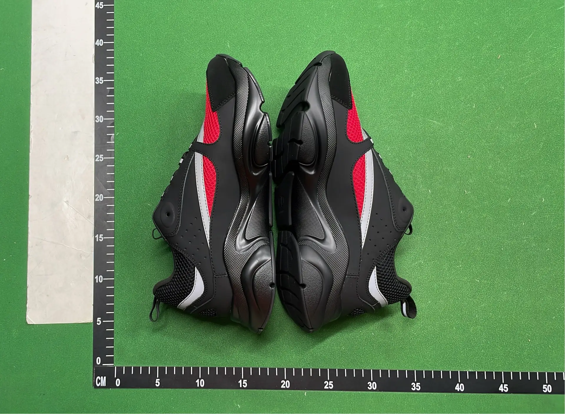 1:1 Batch DIOR B22 Shoes-1  in the Best OopBuy Spreadsheet QC photos