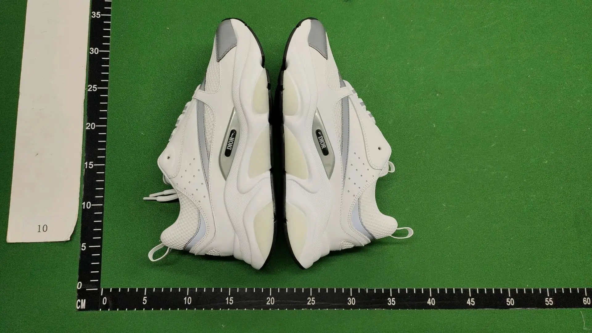 1:1 Batch DIOR B22 Shoes-1  in the Best OopBuy Spreadsheet QC photos