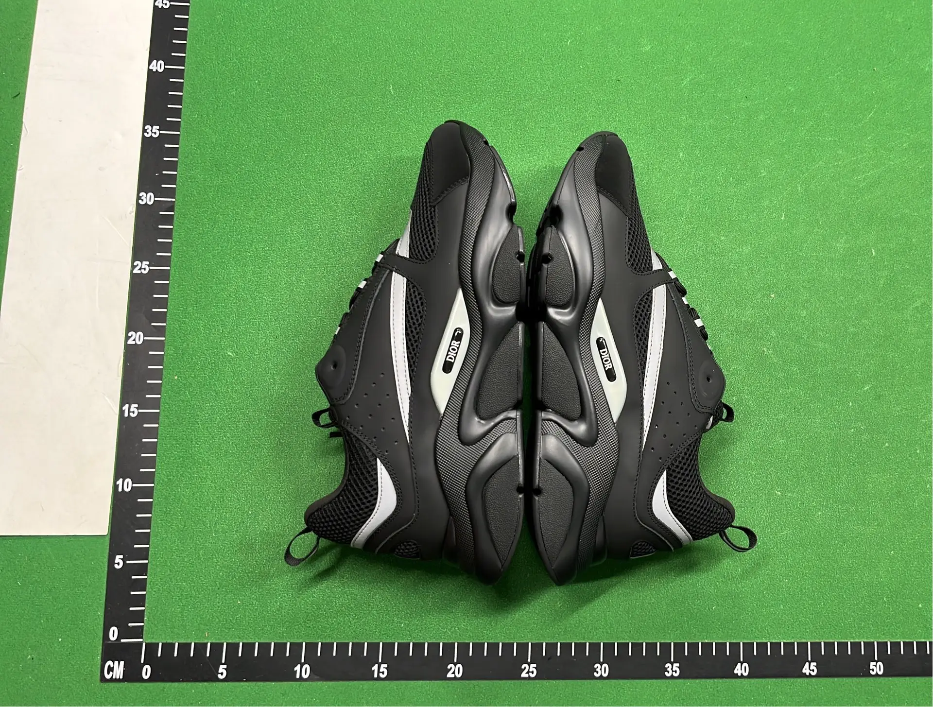 1:1 Batch DIOR B22 Shoes-1  in the Best OopBuy Spreadsheet QC photos