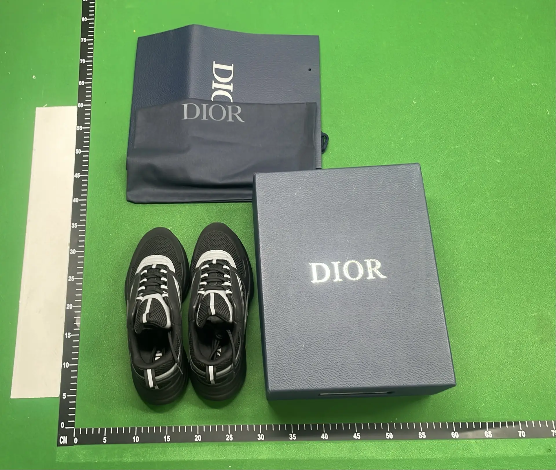 1:1 Batch DIOR B22 Shoes-1  in the Best OopBuy Spreadsheet QC photos