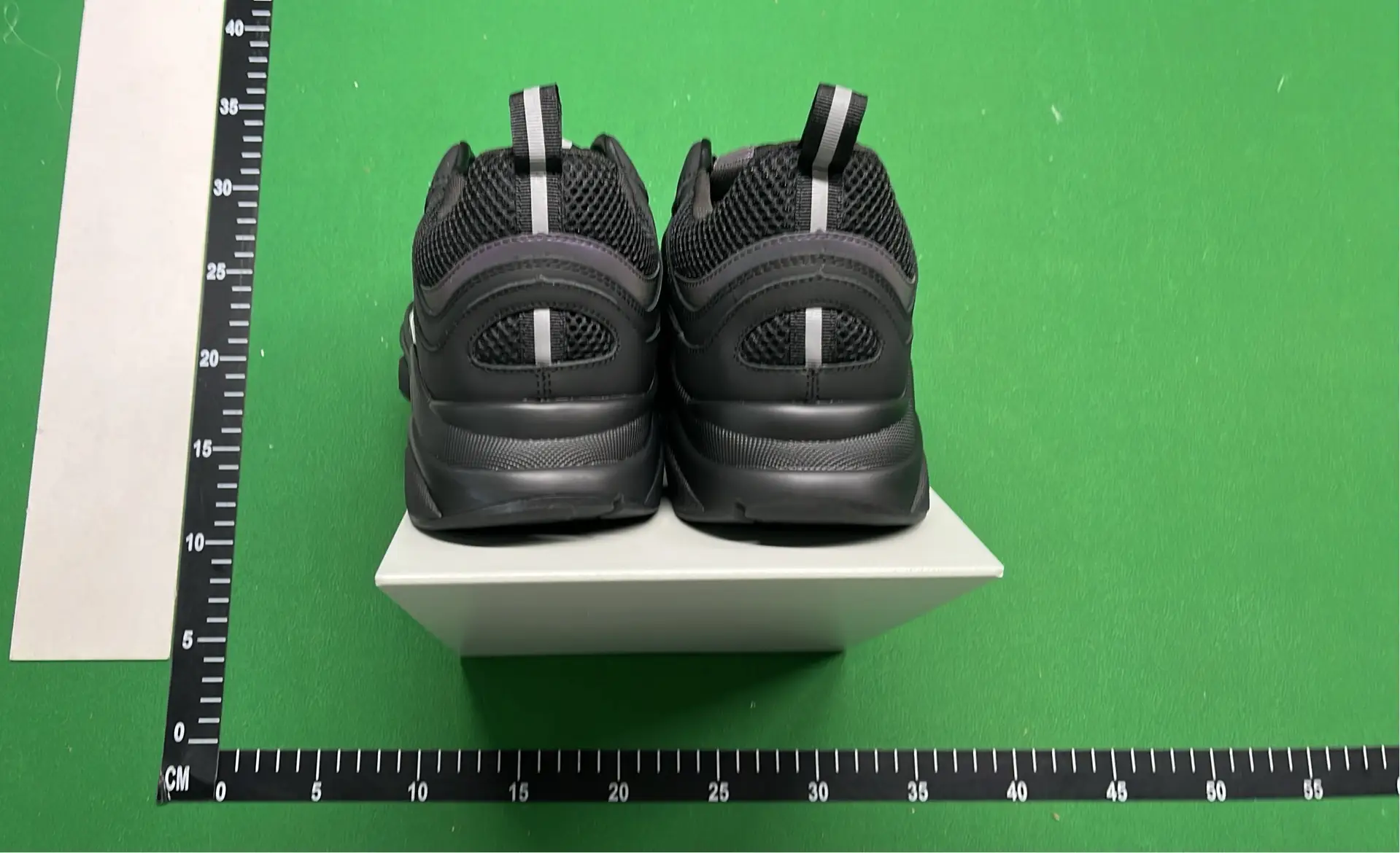 1:1 Batch DIOR B22 Shoes-1  in the Best OopBuy Spreadsheet QC photos