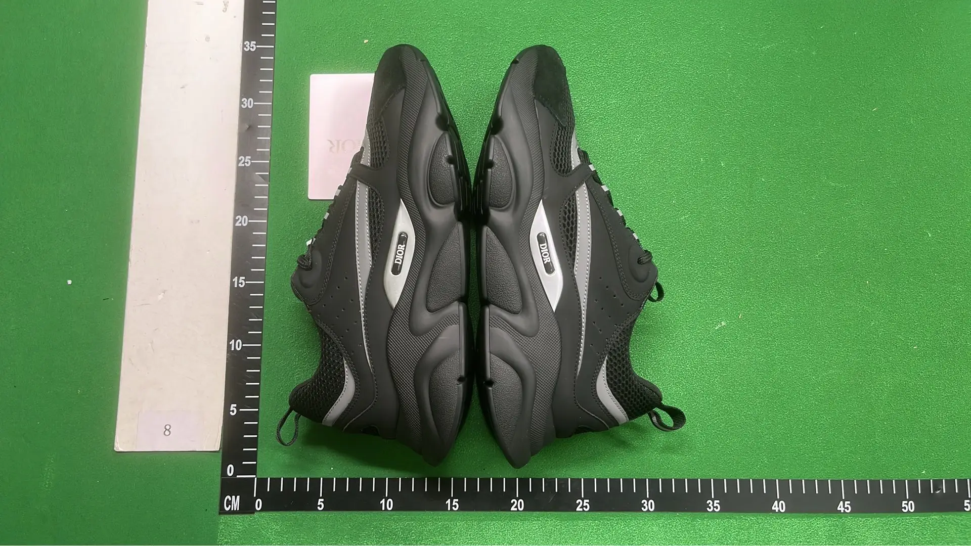 1:1 Batch DIOR B22 Shoes-1  in the Best OopBuy Spreadsheet QC photos