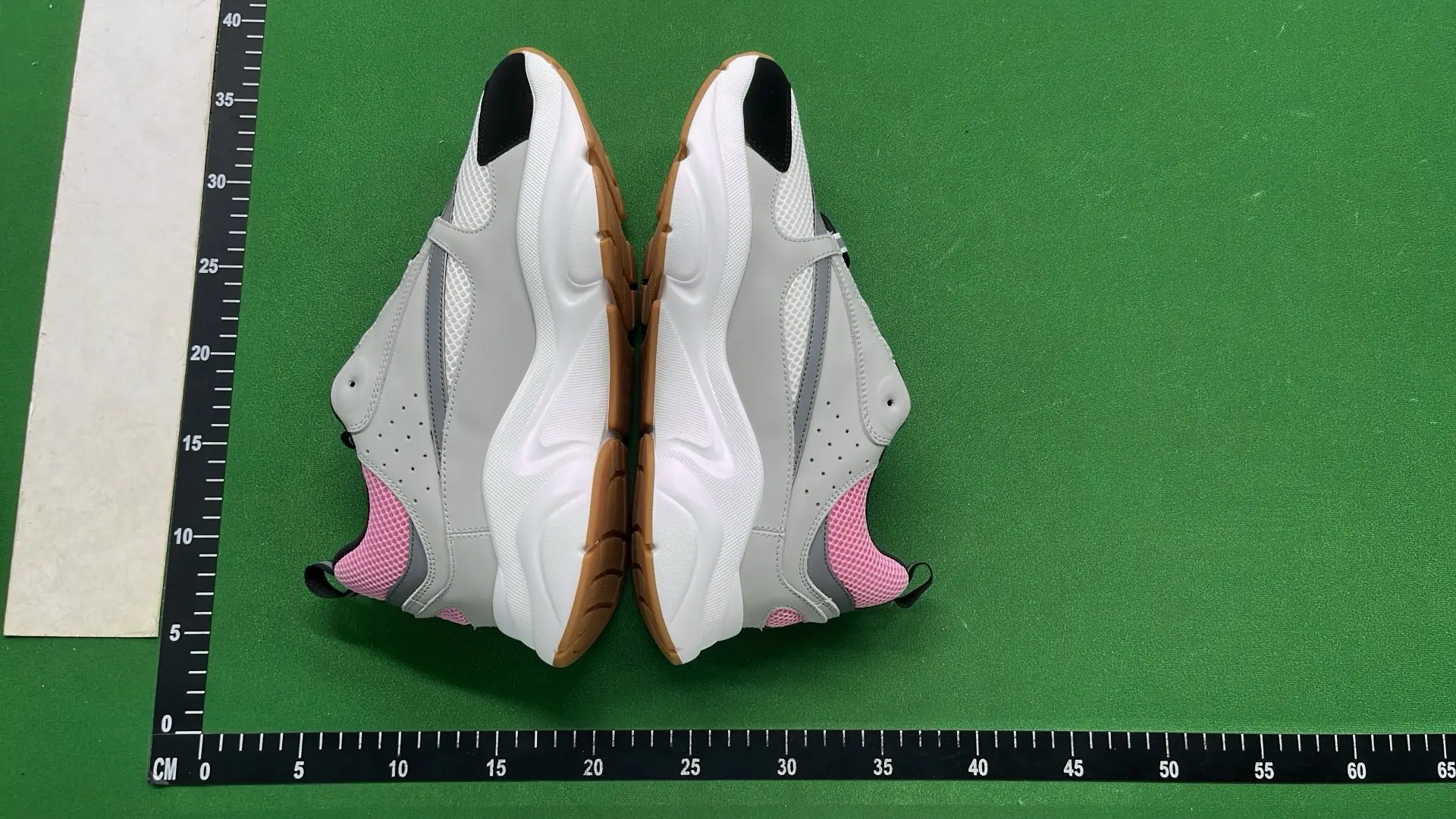 1:1 Batch DIOR B22 Shoes-1  in the Best OopBuy Spreadsheet QC photos