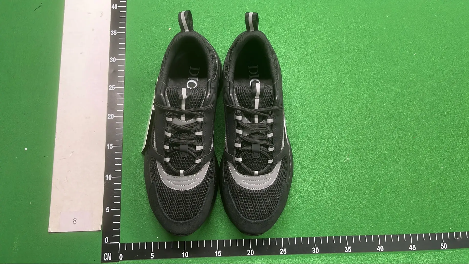 1:1 Batch DIOR B22 Shoes-1  in the Best OopBuy Spreadsheet QC photos