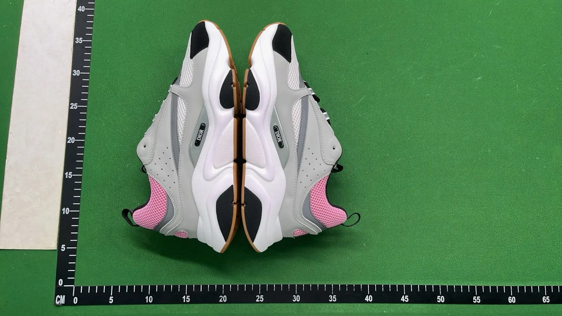 1:1 Batch DIOR B22 Shoes-1  in the Best OopBuy Spreadsheet QC photos