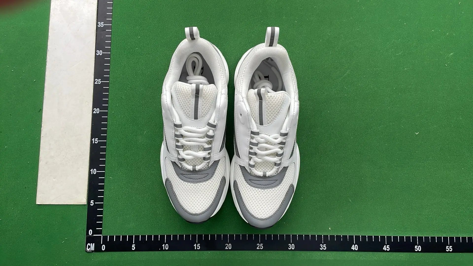 1:1 Batch DIOR B22 Shoes-1  in the Best OopBuy Spreadsheet QC photos