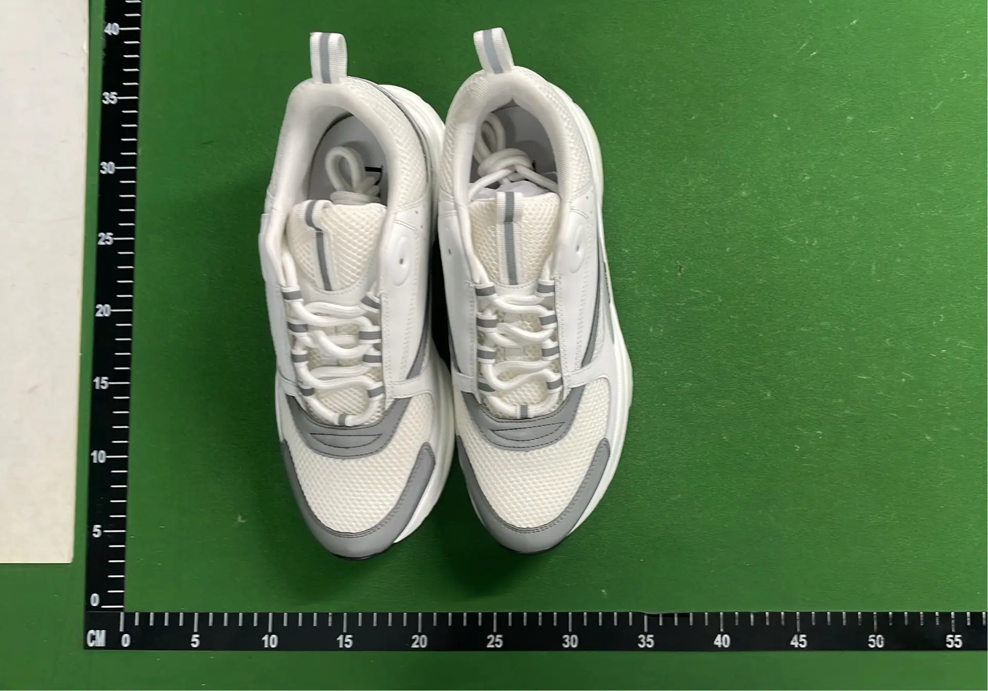 1:1 Batch DIOR B22 Shoes-1  in the Best OopBuy Spreadsheet QC photos