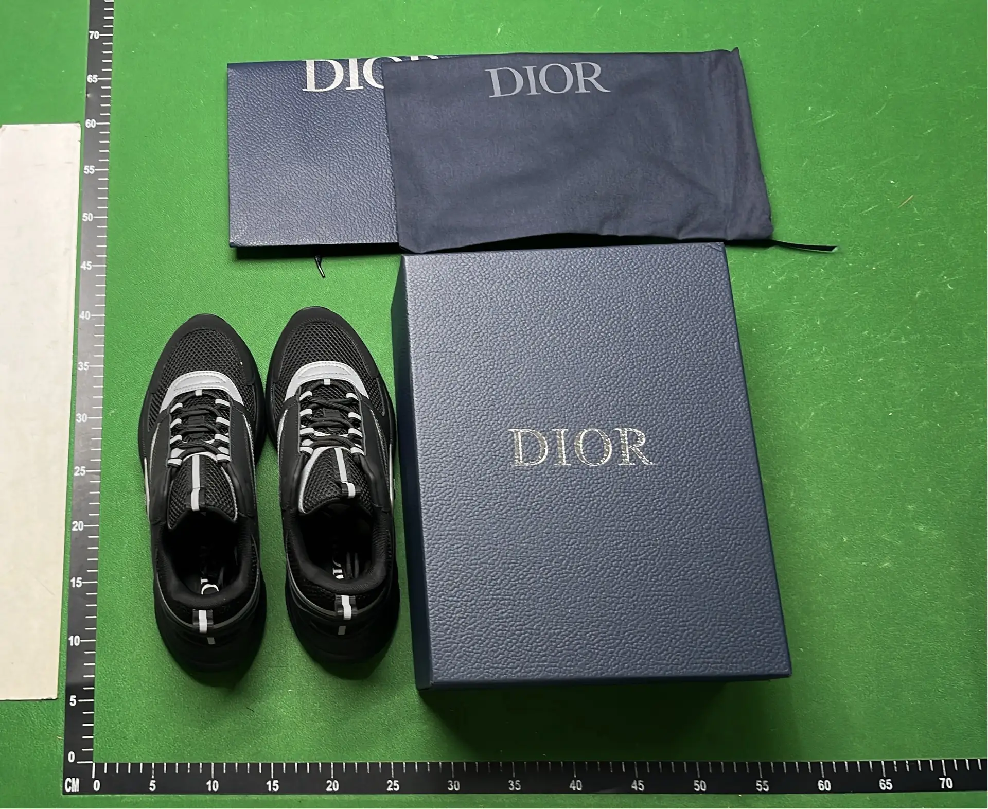 1:1 Batch DIOR B22 Shoes-1  in the Best OopBuy Spreadsheet QC photos