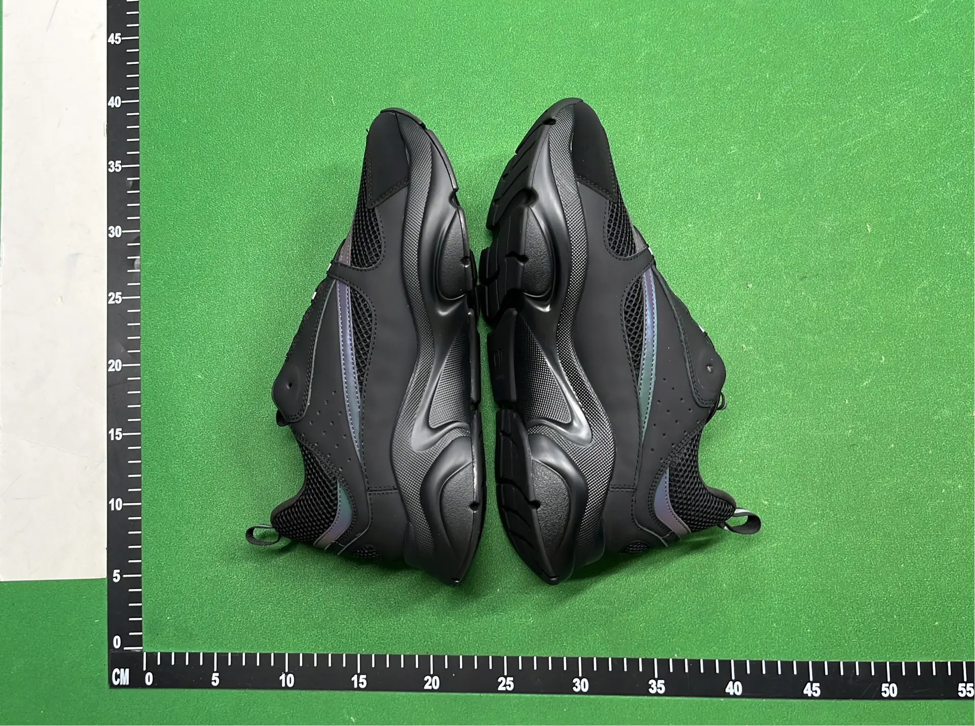 1:1 Batch DIOR B22 Shoes-1  in the Best OopBuy Spreadsheet QC photos