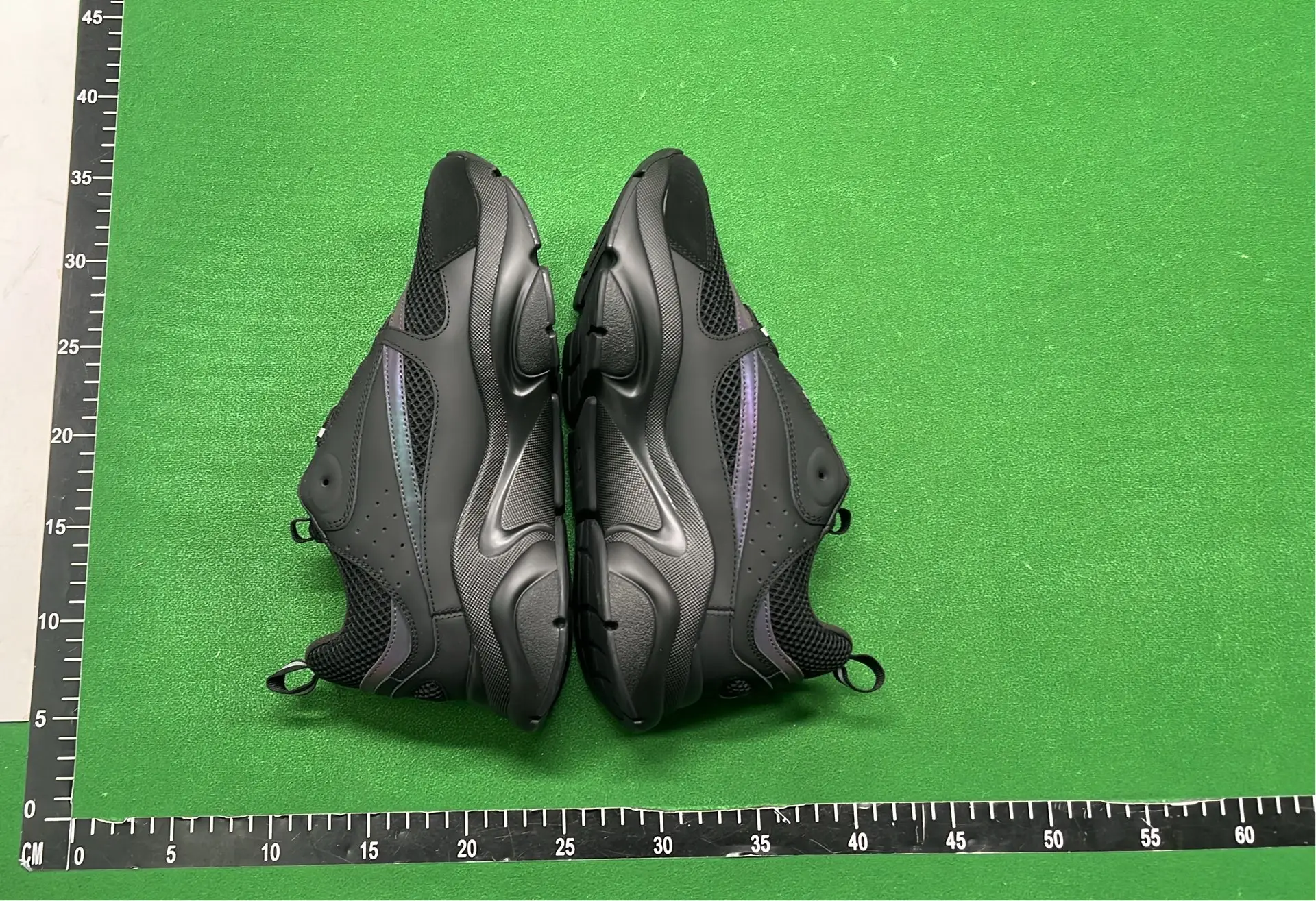 1:1 Batch DIOR B22 Shoes-1  in the Best OopBuy Spreadsheet QC photos