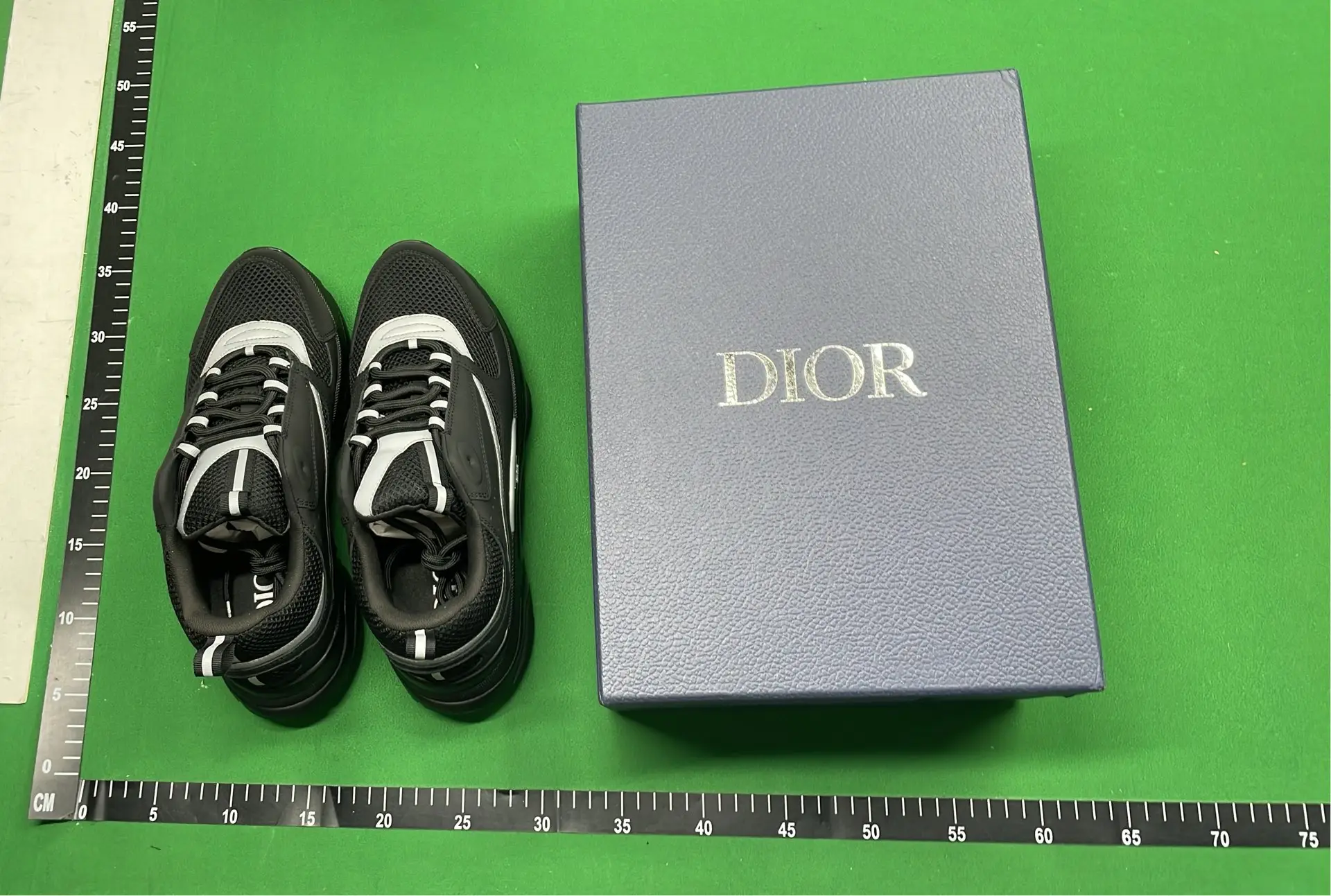 1:1 Batch DIOR B22 Shoes-1  in the Best OopBuy Spreadsheet QC photos