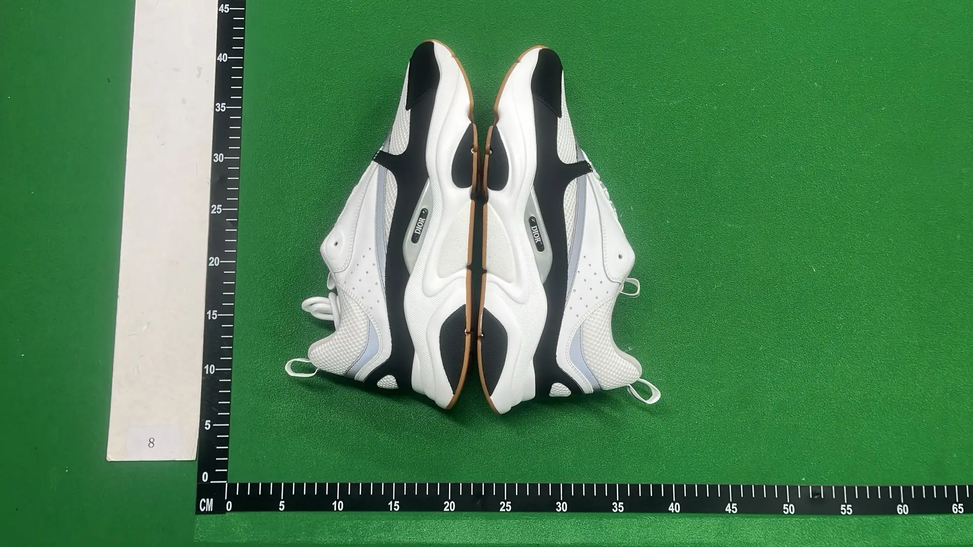 1:1 Batch DIOR B22 Shoes-1  in the Best OopBuy Spreadsheet QC photos