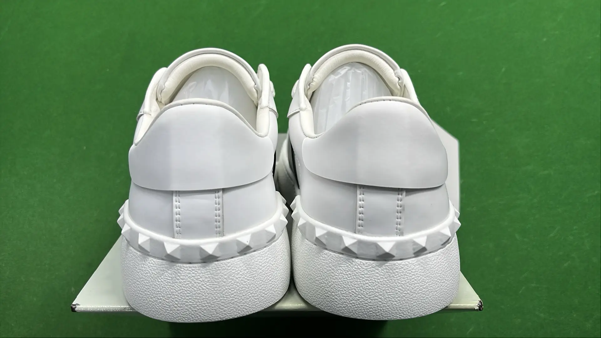  🔥1:1 batch Valentino Shoes – QC photos preview | CnFans  | 7581320953