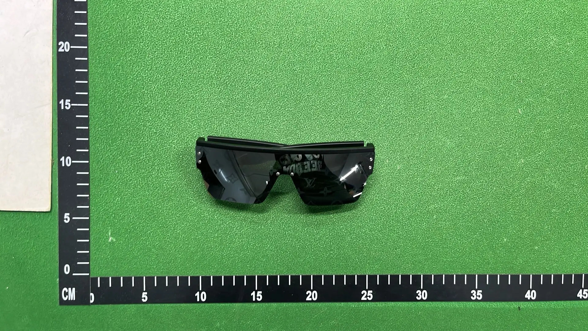 1:1 Batch LOUIS VUITTON sunglasses  in the Best OopBuy Spreadsheet QC photos
