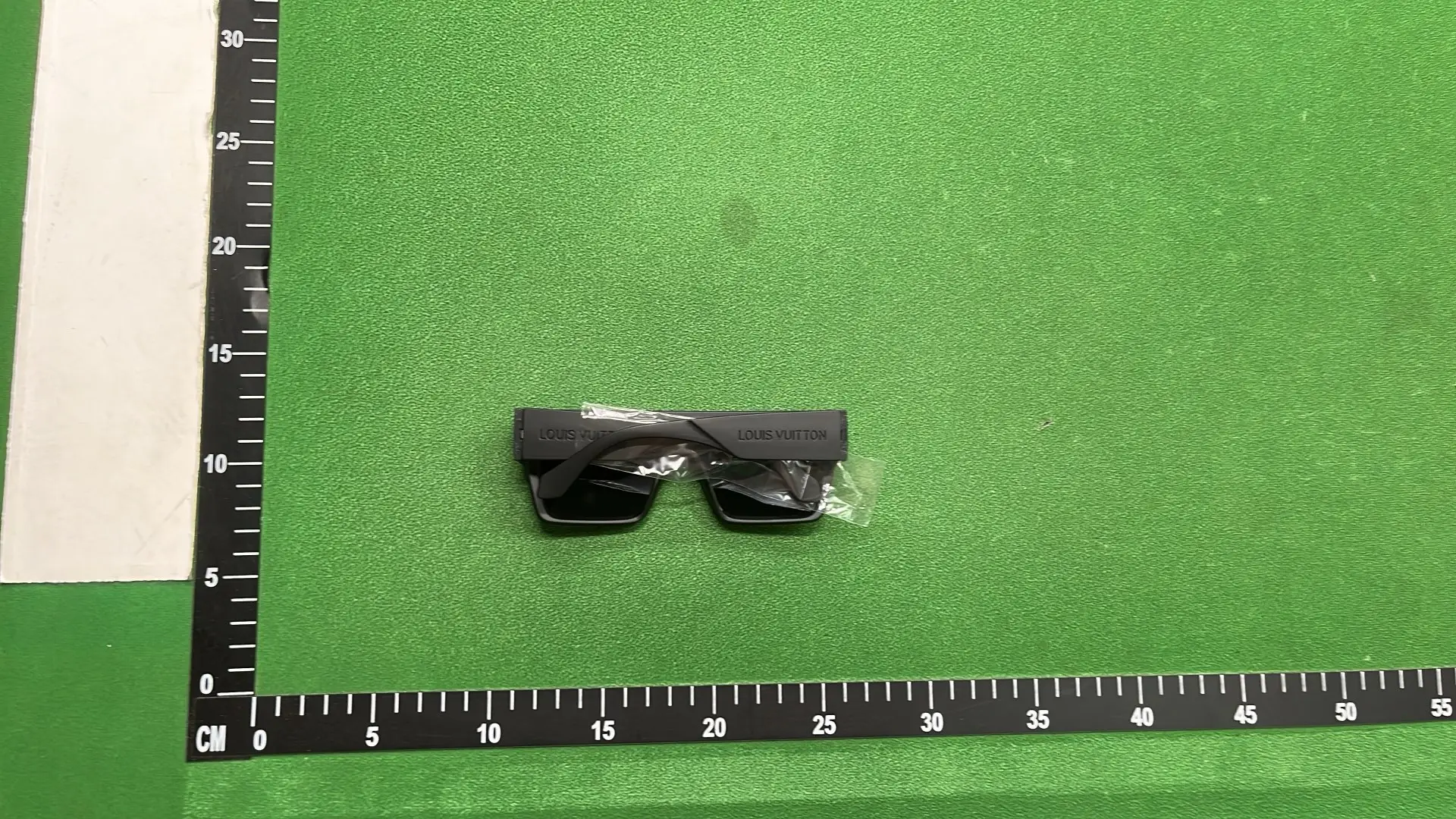 1:1 Batch LOUIS VUITTON sunglasses  in the Best OopBuy Spreadsheet QC photos