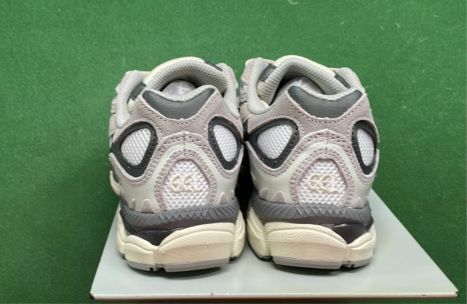 1:1 Batch Asics GEL-NYCshoes  in the Best OopBuy Spreadsheet QC photos