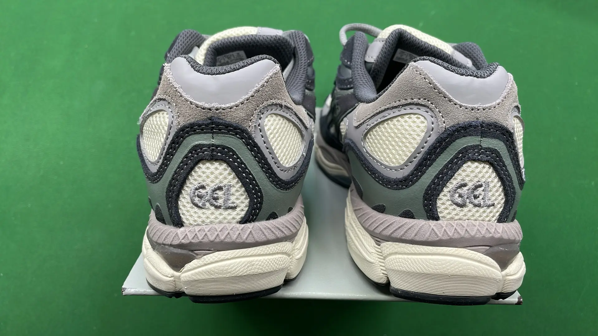 1:1 Batch Asics GEL-NYCshoes  in the Best OopBuy Spreadsheet QC photos