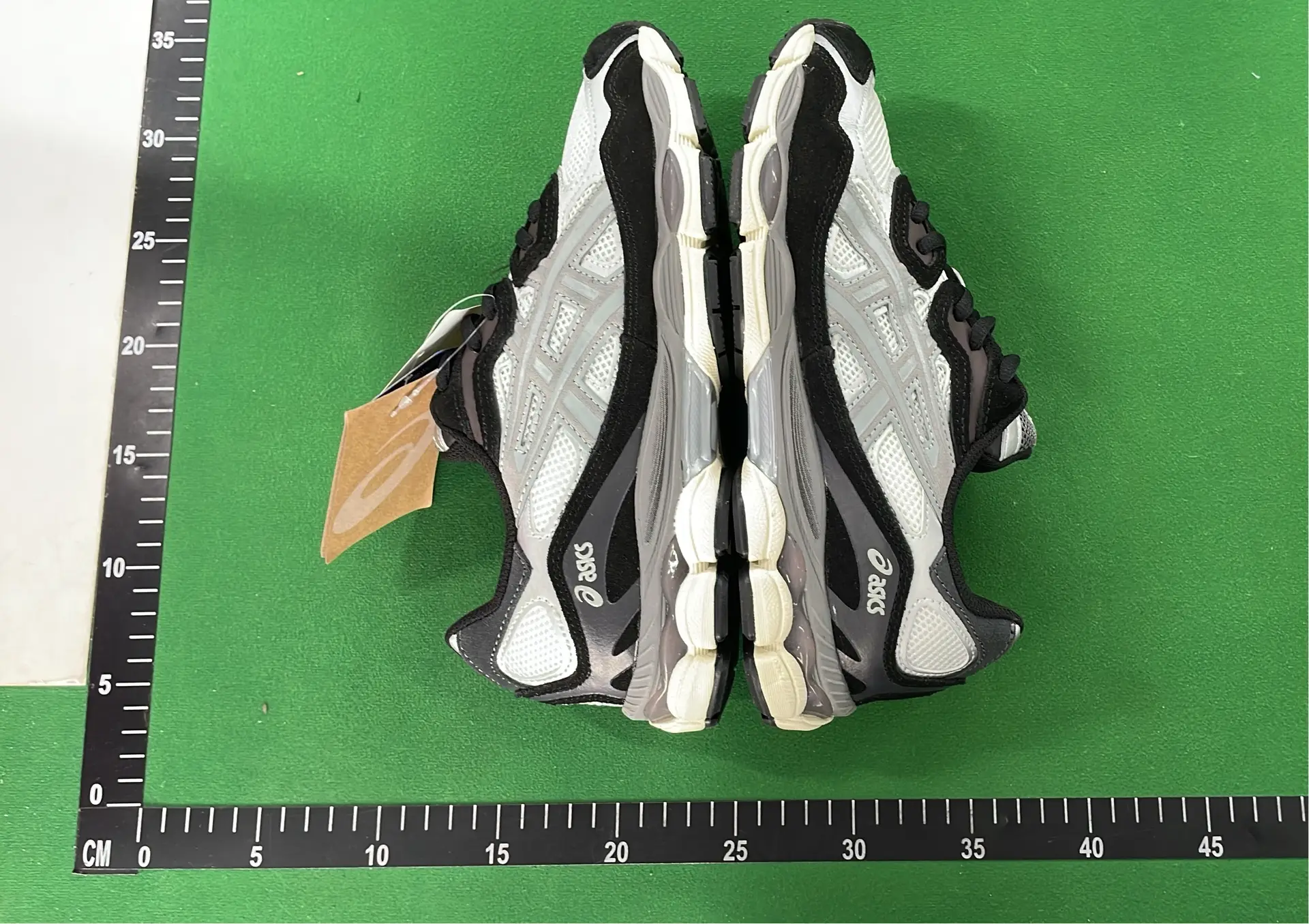 1:1 Batch Asics GEL-NYCshoes  in the Best OopBuy Spreadsheet QC photos