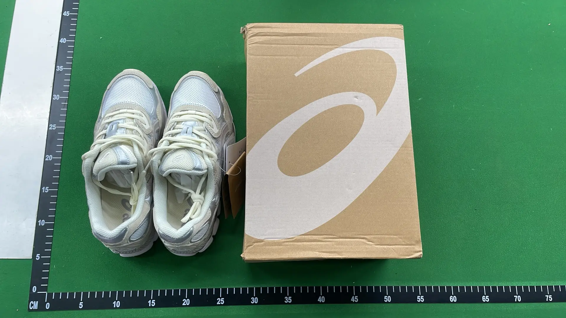 1:1 Batch Asics GEL-NYCshoes  in the Best OopBuy Spreadsheet QC photos