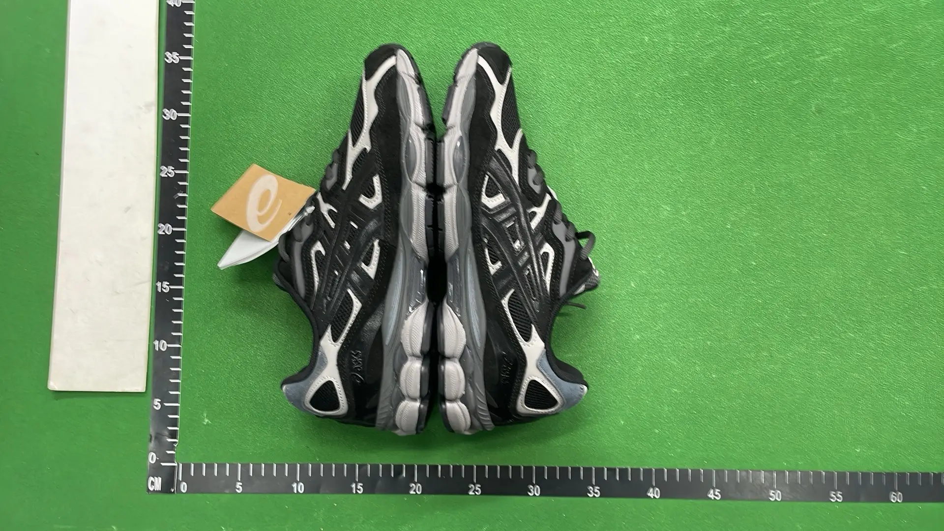 1:1 Batch Asics GEL-NYCshoes  in the Best OopBuy Spreadsheet QC photos
