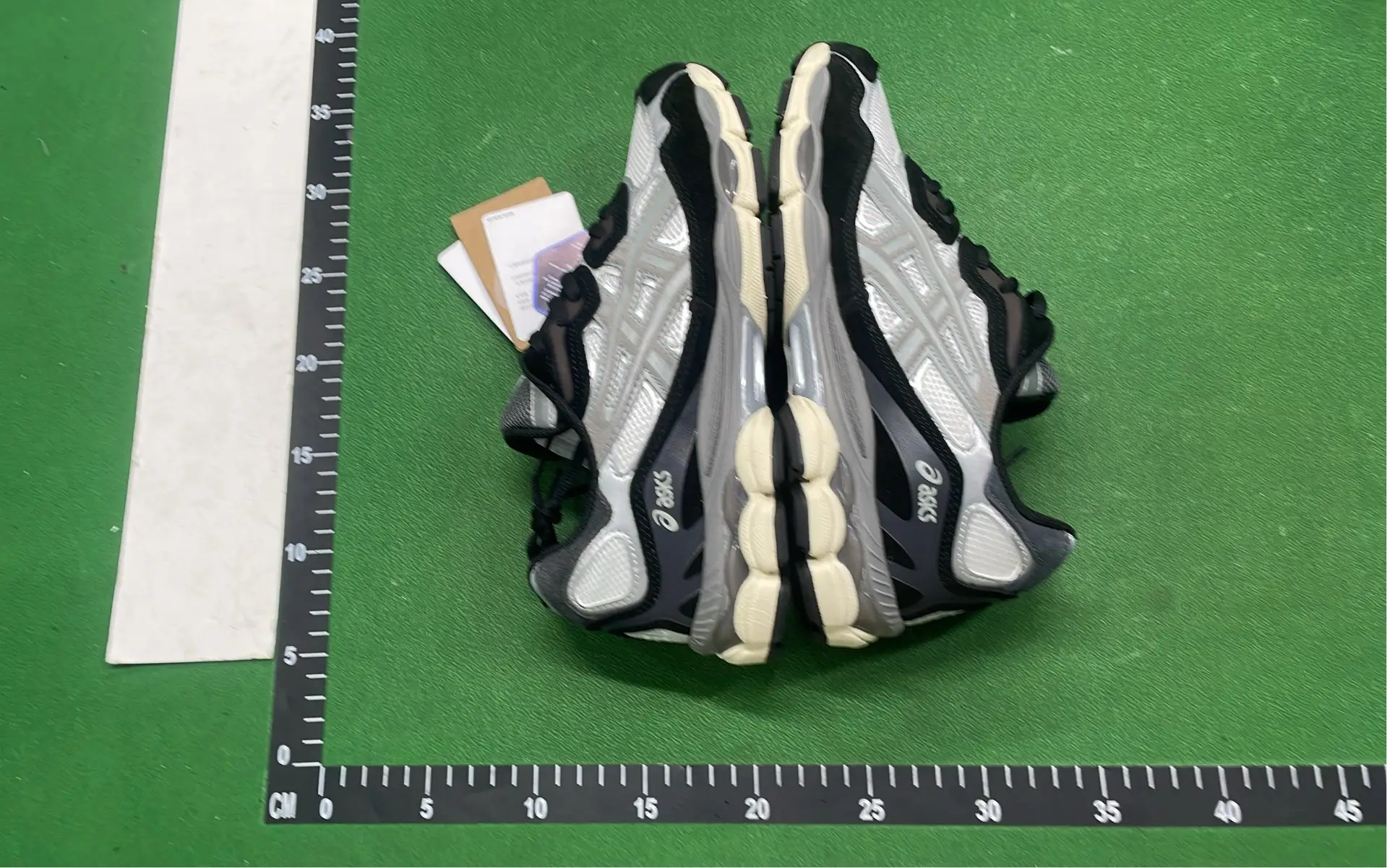 1:1 Batch Asics GEL-NYCshoes  in the Best OopBuy Spreadsheet QC photos