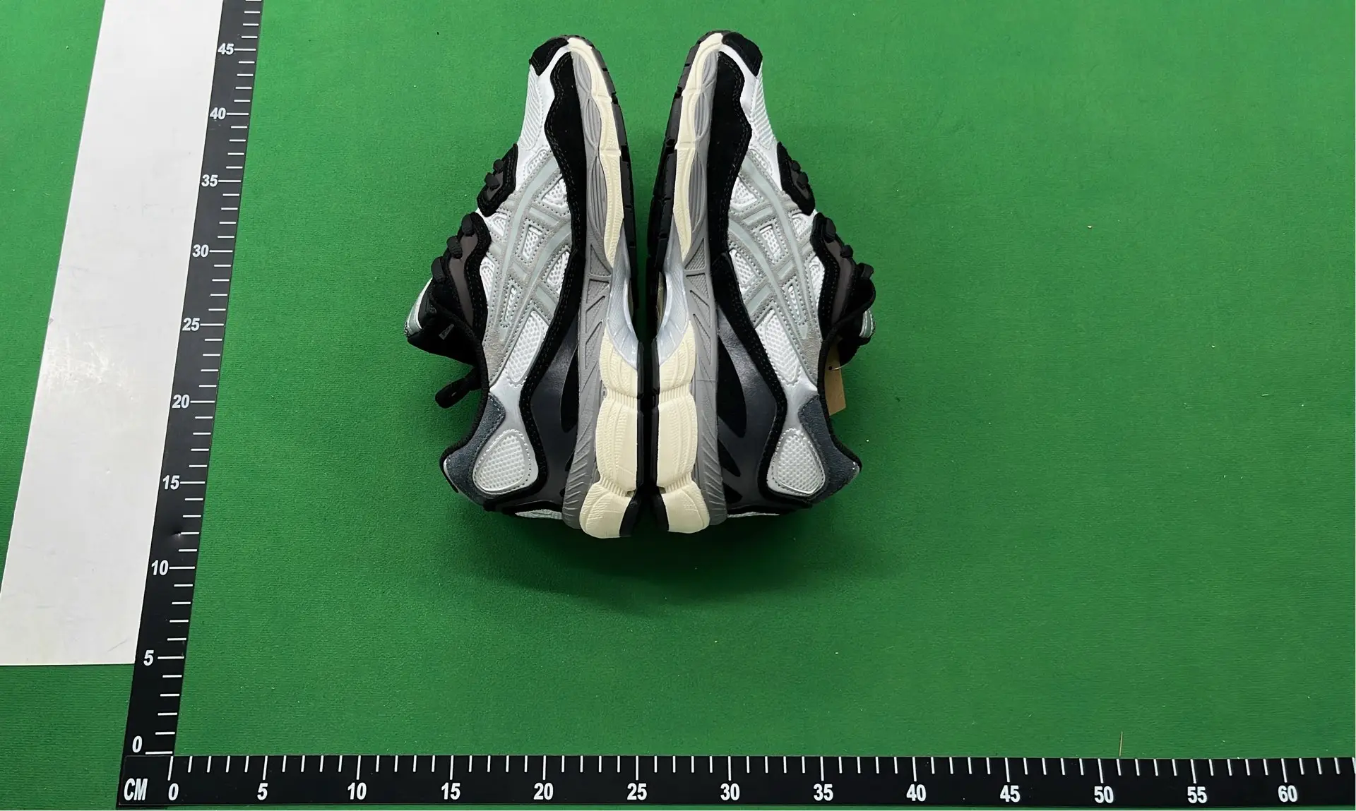1:1 Batch Asics GEL-NYCshoes  in the Best OopBuy Spreadsheet QC photos