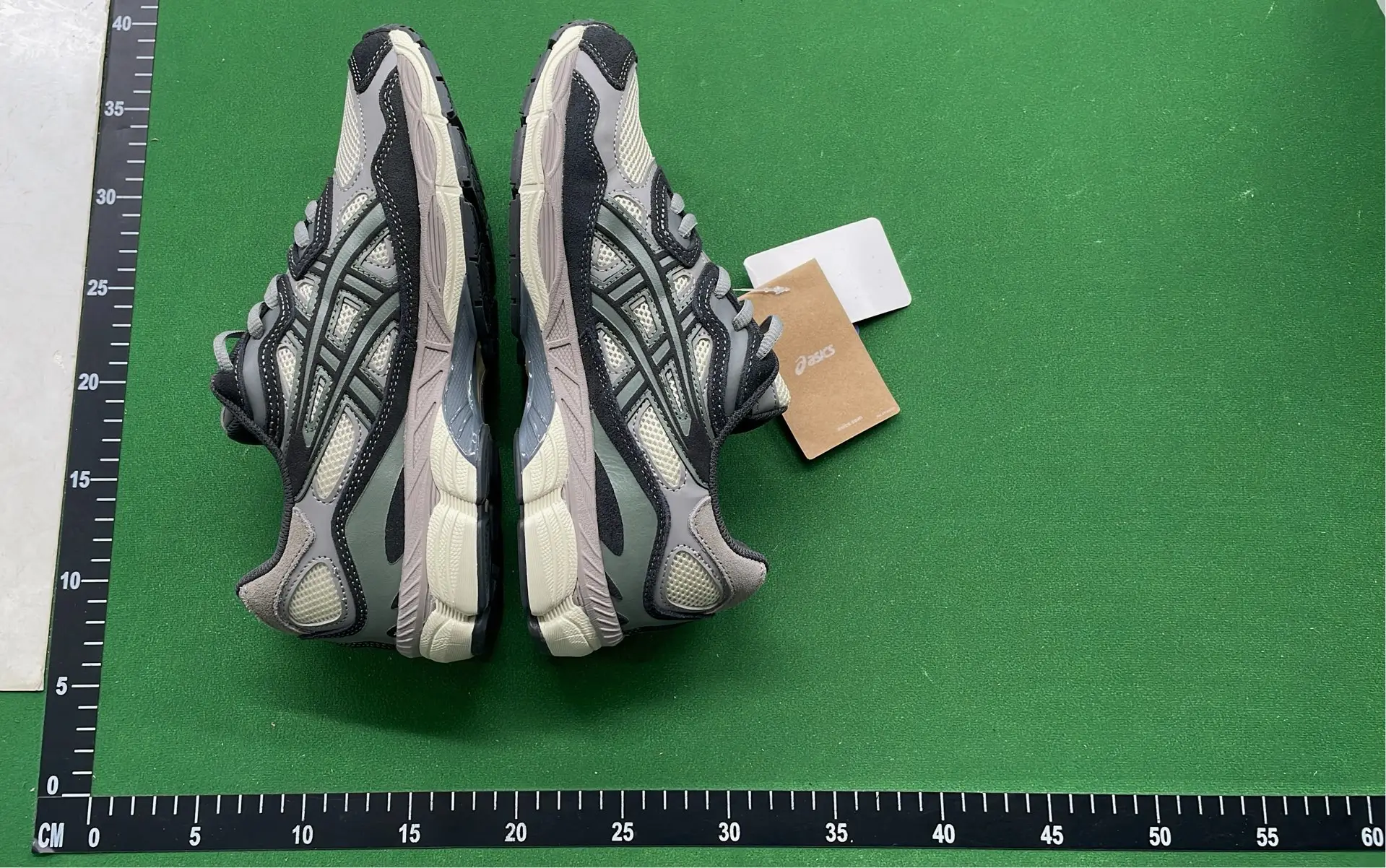 1:1 Batch Asics GEL-NYCshoes  in the Best OopBuy Spreadsheet QC photos