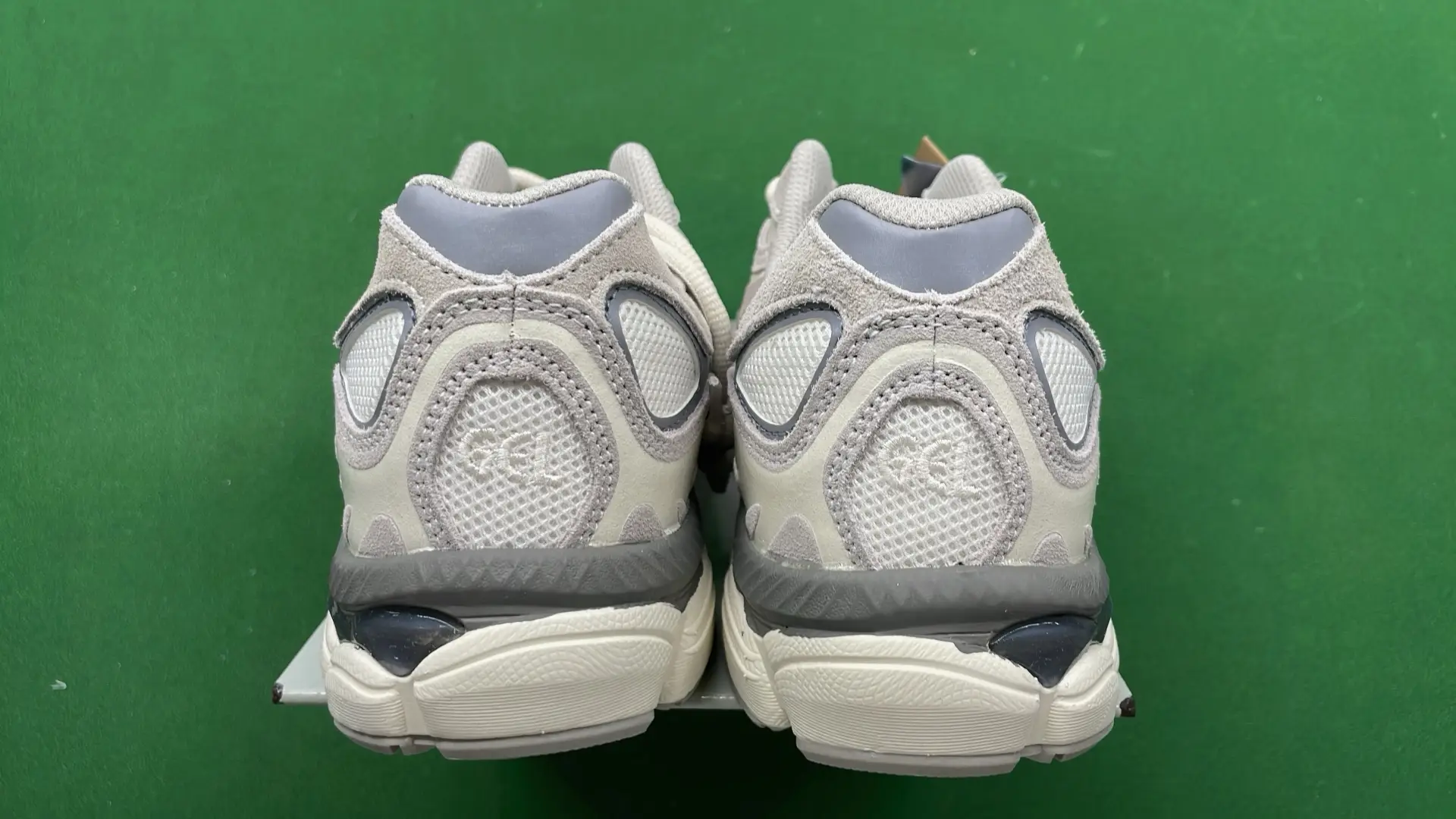 1:1 Batch Asics GEL-NYCshoes  in the Best OopBuy Spreadsheet QC photos
