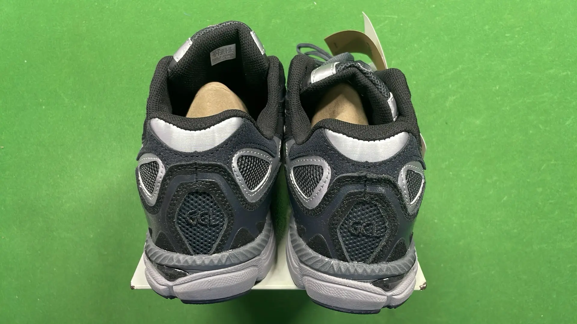 1:1 Batch Asics GEL-NYCshoes  in the Best OopBuy Spreadsheet QC photos