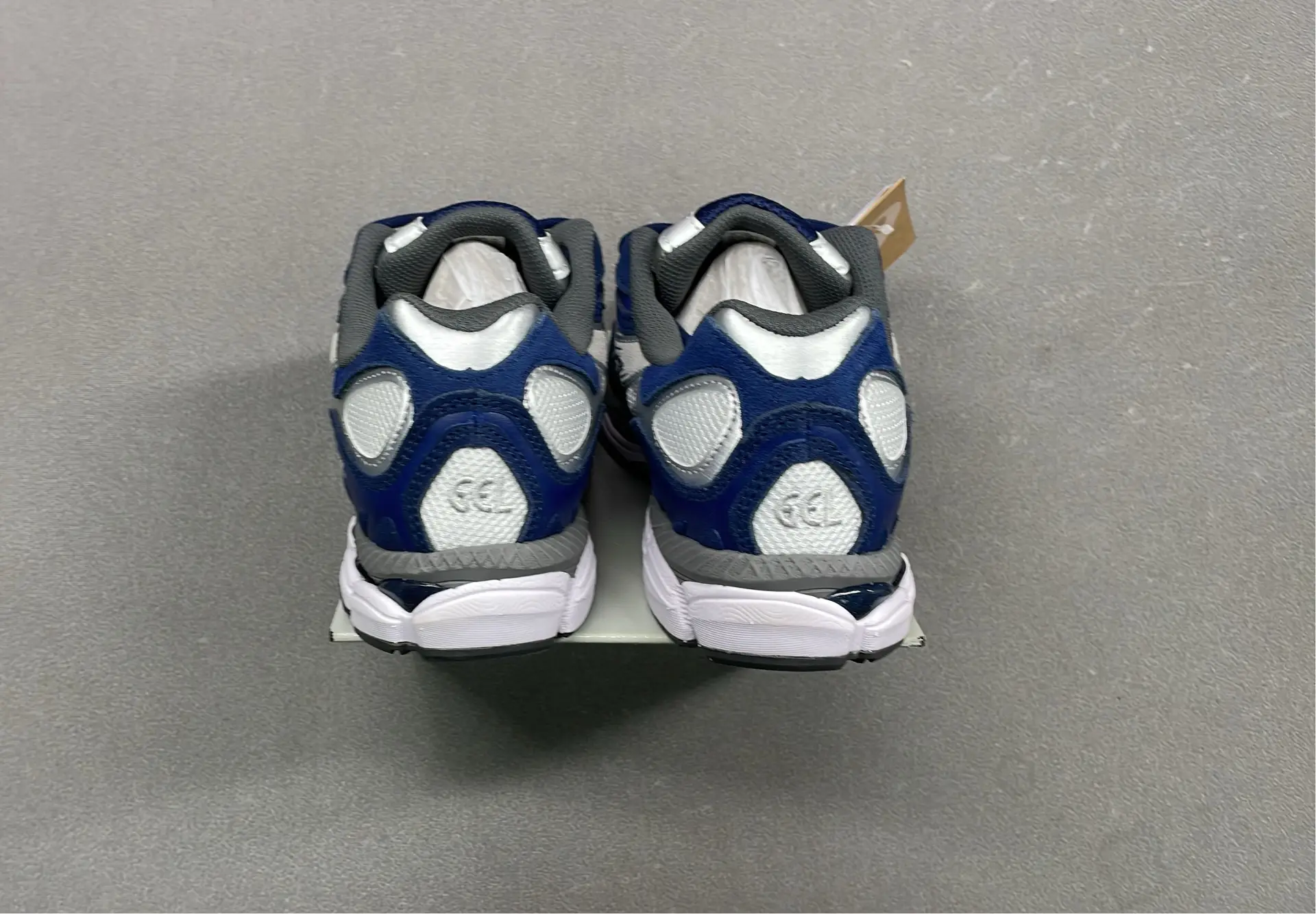 1:1 Batch Asics GEL-NYCshoes  in the Best OopBuy Spreadsheet QC photos