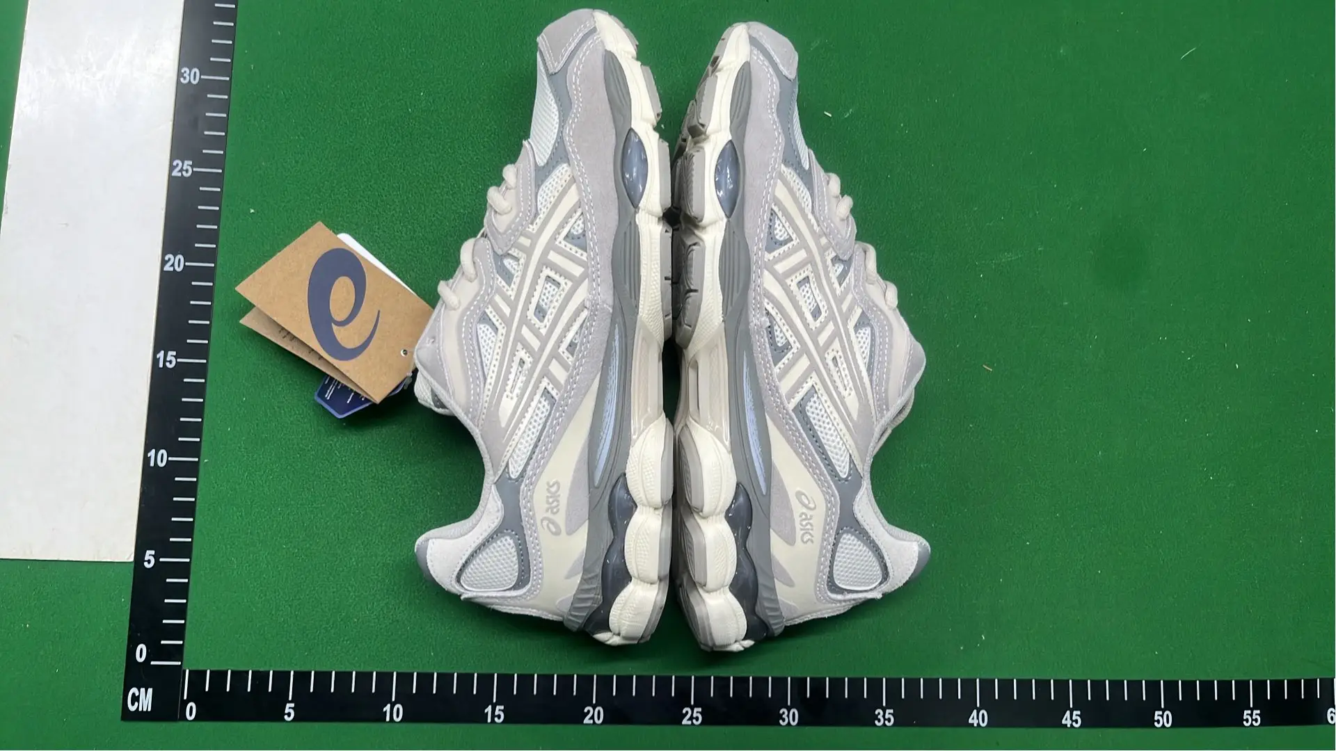 1:1 Batch Asics GEL-NYCshoes  in the Best OopBuy Spreadsheet QC photos